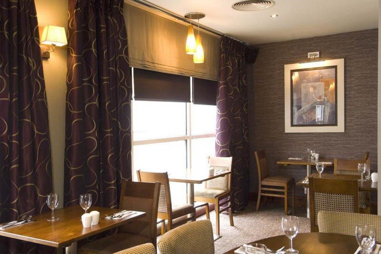 Premier Inn Manchester City Centre Exterior foto